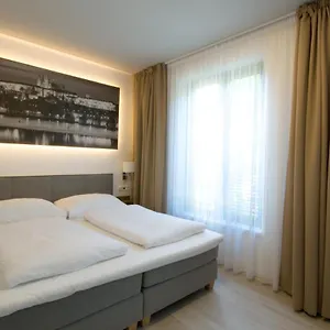 https://adeba-hotel.praguehotelsweb.com