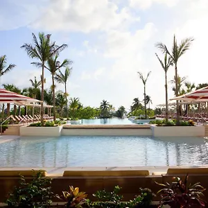 https://hotel-indigo-grand-cayman-an-ihg-hotel.comcaribbean.com